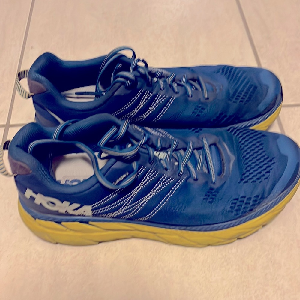 Hoka One Running Shoes Men’s Size 8